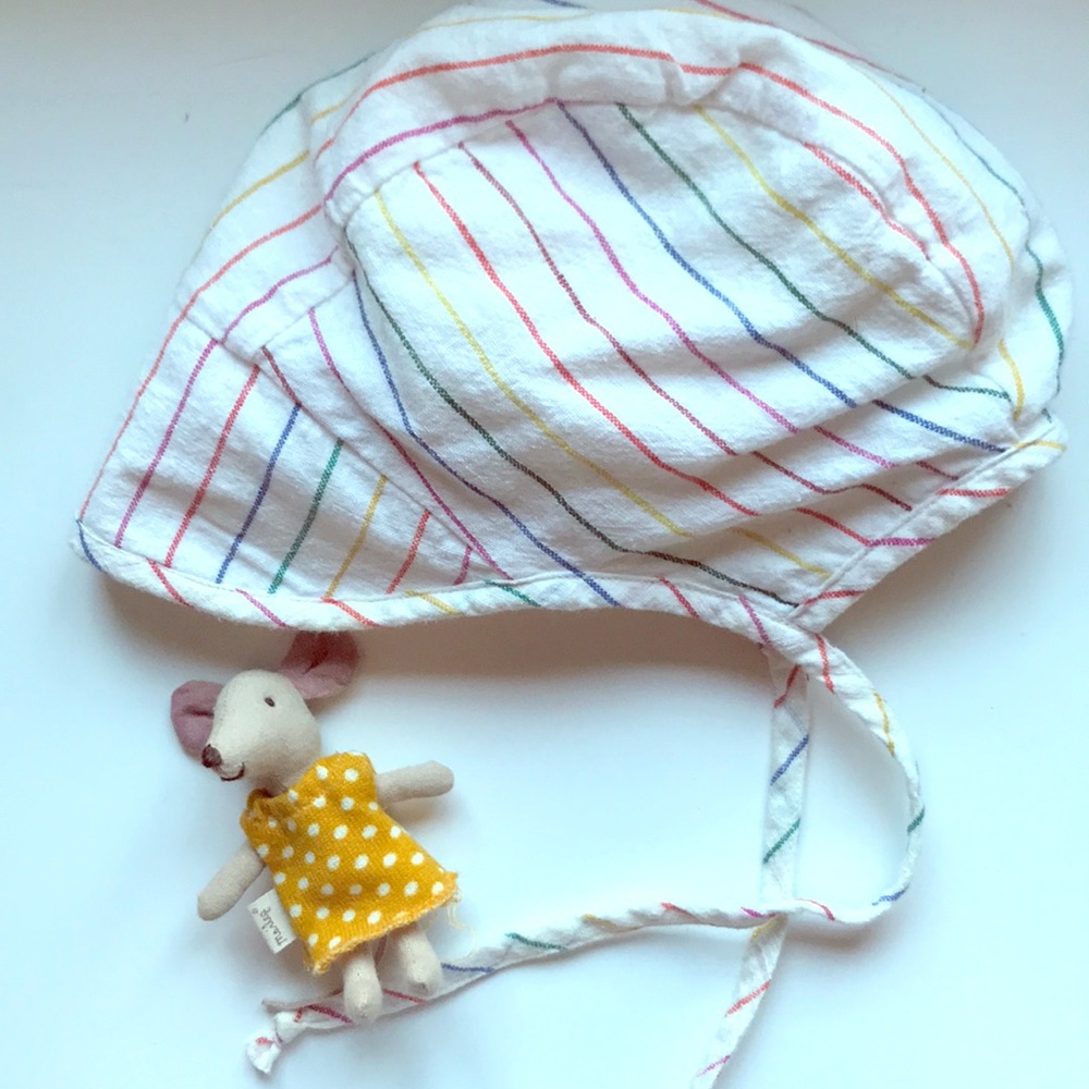 BriarHandmade Bonnet
